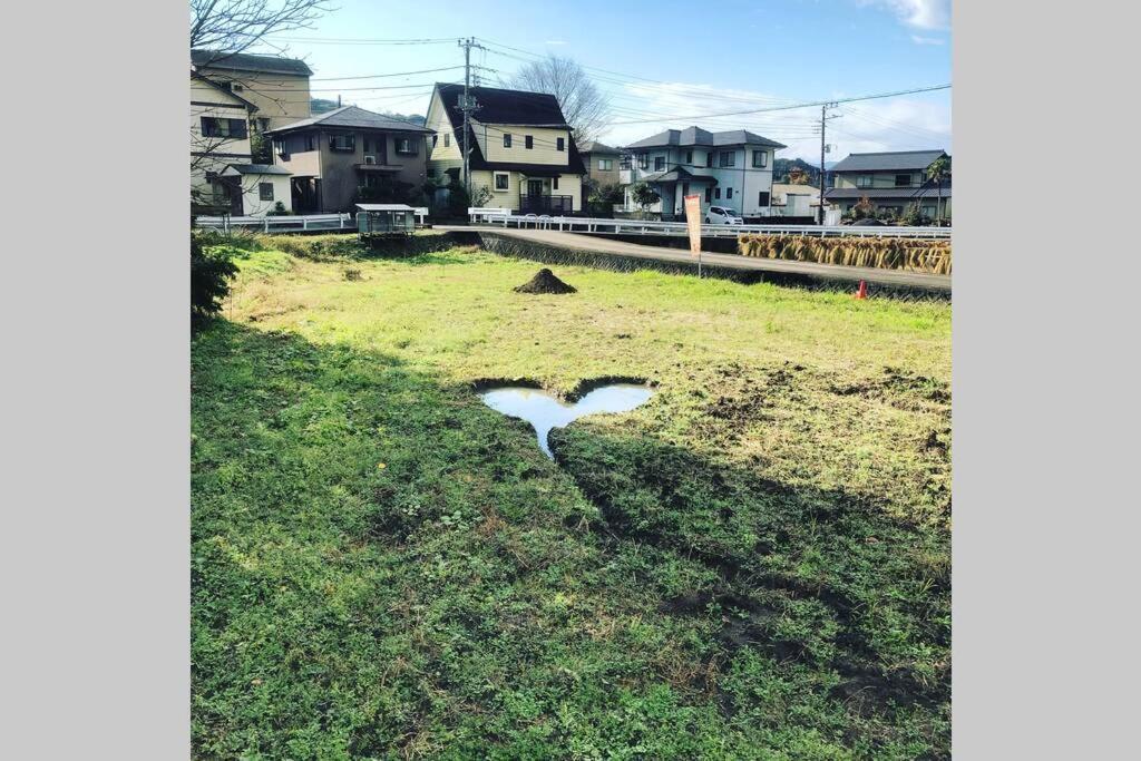 ゲストハウス+カフェわ　１日１組限定！ 築１００年の農家の古民家で宿泊体験、薪でお風呂沸かせます。焚き火もできます。 Kannami Ngoại thất bức ảnh