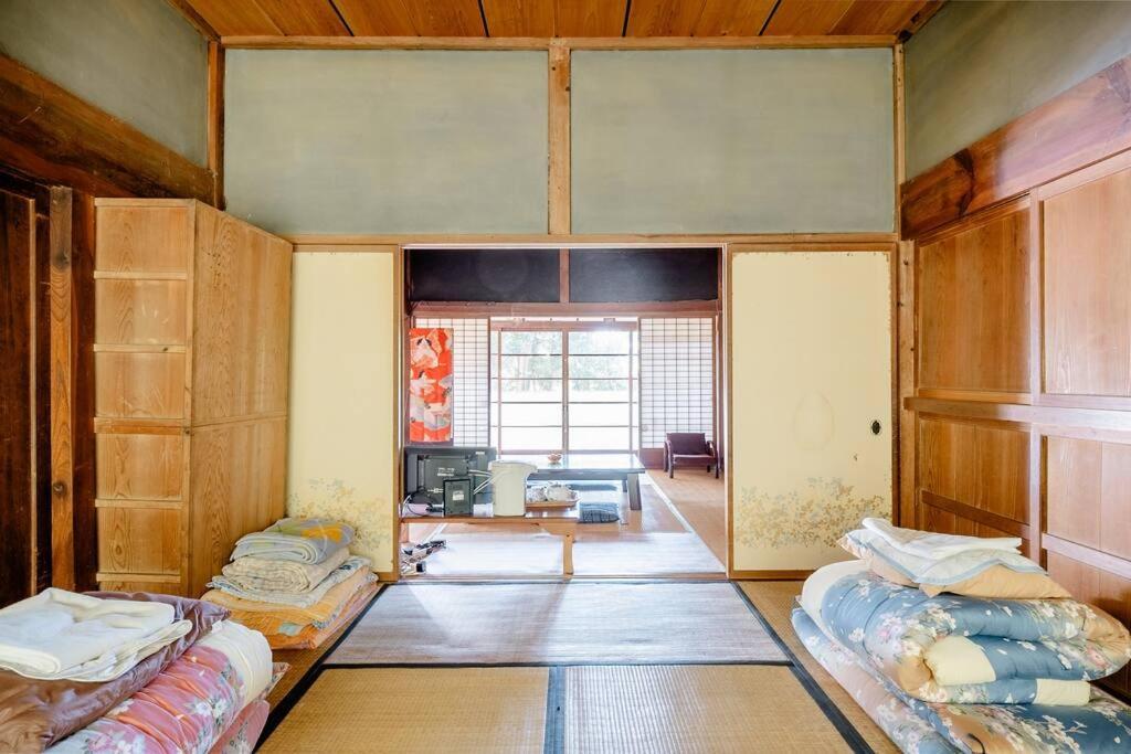 ゲストハウス+カフェわ　１日１組限定！ 築１００年の農家の古民家で宿泊体験、薪でお風呂沸かせます。焚き火もできます。 Kannami Ngoại thất bức ảnh